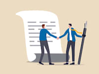 האם אי קבלת טופס 4 מהווה הפרת הסכם של היזם עם רוכשי הדירות? / אילוסטרציה: Shutterstock