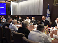 ראש הממשלה בדיון צוות השרים למאבק בפשיעה ובאלימות בחברה הערבית / צילום: קובי גדעון-לע''מ