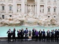 מנהיגי 20 הכלכלות הגדולות בעולם בוועידת G20 ברומא / צילום: Associated Press, Gregorio Borgia