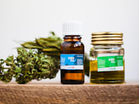 קנאביס רפואי בבתי המרקחת / צילום: Shutterstock