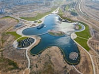 פארק האגם בבאר שבע. האגם השני בגודלו בארץ / צילום: עלי האג'