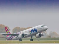 מטוס של ארקיע. מחיר כרטיס לטיסות החילוץ לישראל עומד על כ-300 דולר / צילום: יח''צ