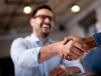 כל הסדרה בפעילות הלוביסטים היא חיובית ומבורכת / צילום: Shutterstock