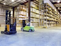 מרכז לוגיסטי בארצות הברית. מחצית מכל המימון לנדל''ן הולכת לשטחי אחסנה / צילום: Shutterstock