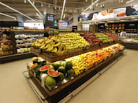 סניף אקסטרה מרקט קניון TLV / צילום: אודי גורן