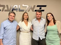 מעמד חתימת ההסכם הקיבוצי לטייסי אל על / צילום: דוברות אל על