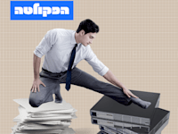 הפקולטה לניהול.  עובדים קשה כל היום ומתעמלים פעם או פעמיים בשבוע? / צילום: Shutterstock