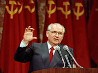 מיכאיל גורבצ'וב, 1990 / צילום: Associated Press, David Longstreath