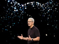 מנכ''ל אפל טים קוק, הערב באירוע ההשקה / צילום: Associated Press, Jeff Chiu