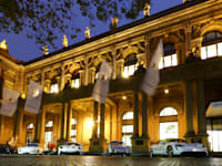 מכוניות פורשה בבורסה בפרנקפורט, הלילה / צילום: Reuters, Kai Pfaffenbach