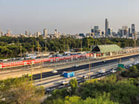 הכניסה לתל אביב מצפון / צילום: Shutterstock