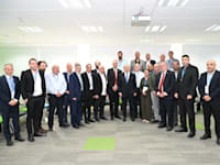 פגישת ראש הממשלה עם מנכ''לי משרדי הממשלה. אישה אחת / צילום: חיים צח - לע''מ