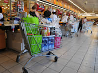 סופר מרקט, קניות / צילום: תמר מצפי