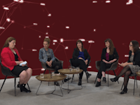 עו"ד גלי עציון, עו"ד לאה ופנר, עו"ד רותם זיידל, ריקי מוזס וקרן קירש (מנחה) / צילום: צילום מסך, כנס הנשים המשפיעות של גלובס