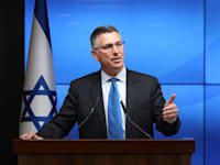 שר המשפטים גדעון סער / צילום: עמית שאבי - ידיעות אחרונות