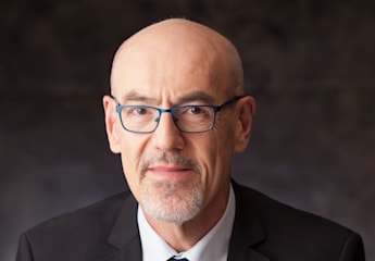 ד''ר רוני מאור, מנהל רפואי של טבע ישראל / צילום: ראובן קפוצ׳ינסקי ד''ר רוני מאור, מנהל רפואי של טבע ישראל / צילום: ראובן קפוצ׳ינסקי