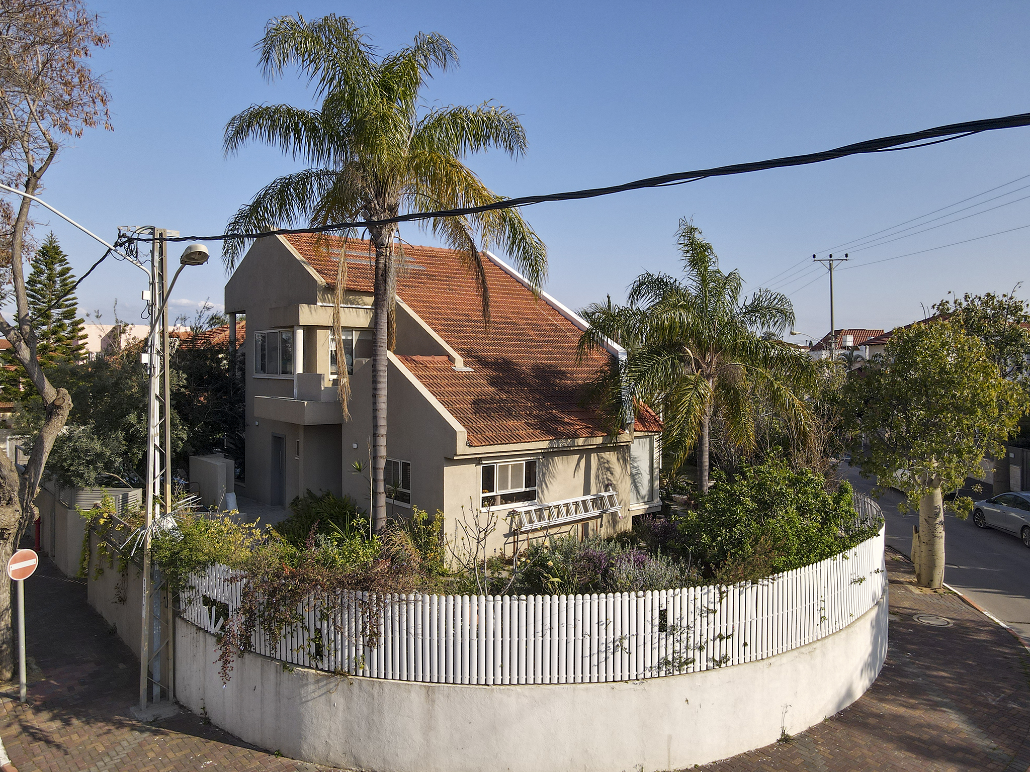 The house on Pa'amonit Street in the Neve Ilan neighborhood of Yavne / Photo: Eyal Gutman