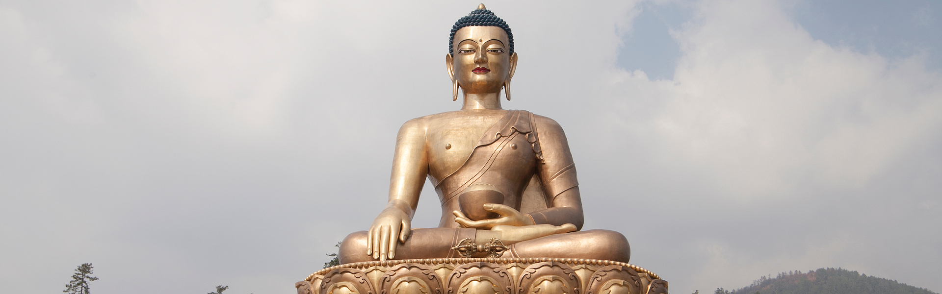 פסל Buddha Dordenma בעיר טהימפהו בבהוטן / צילום: Shutterstock