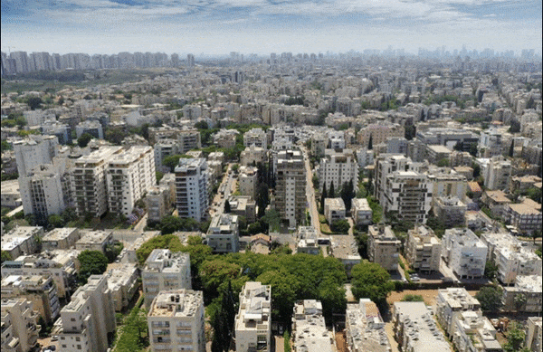 התחדשות עירונית ברחוב רוטשילד 162, פ''ת / הדמיה: סטודיו הקוביה, צילום: יח''צ התחדשות עירונית ברחוב רוטשילד 162, פ''ת / הדמיה: סטודיו הקוביה, צילום: יח''צ