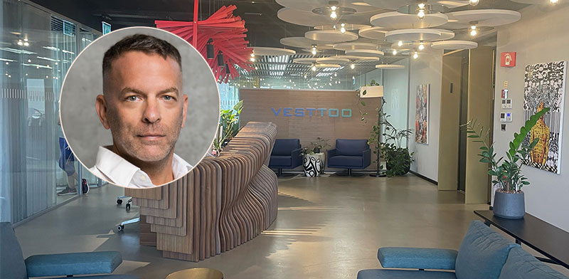 "משרדי חברת וסטו בתל אביב. בעיגול: יניב ברטלה, המנכ''ל לשעבר / צילום: יח''צ, מיטל וייזברג"