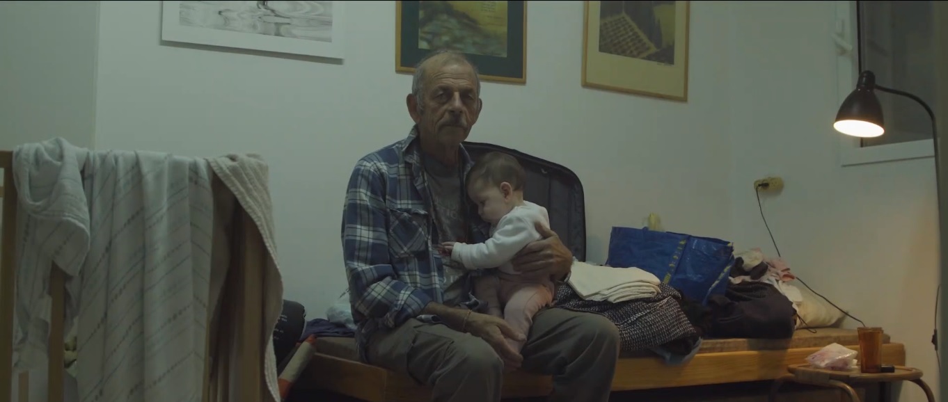 פריים מתוך הסרט מקלטים / צילום: אדגר גרישוק פריים מתוך הסרט מקלטים / צילום: אדגר גרישוק