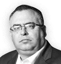 יו''ר ועדת הכלכלה ח''כ דוד ביטן ועדת הכלכלה, 10.12.25 / צילום: איל יצהר