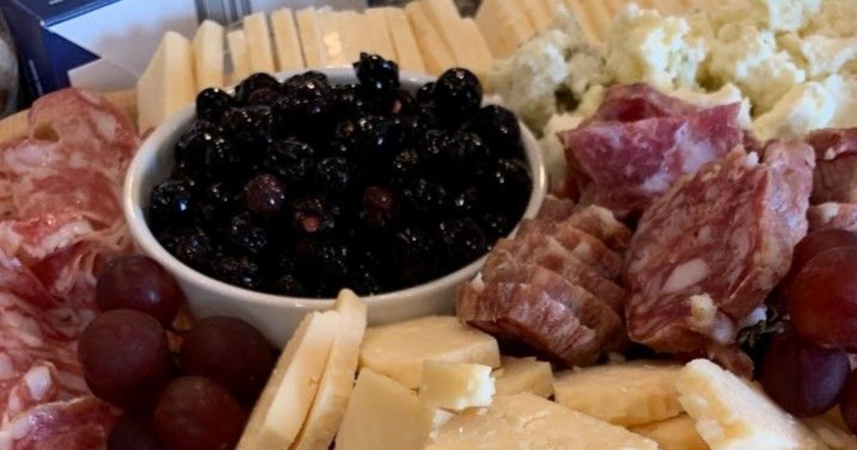 Pickled Blueberries | Simply Flavorful
