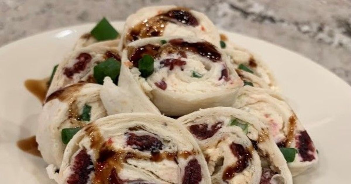 Mediterranean Cranberry Pinwheels | Simply Flavorful