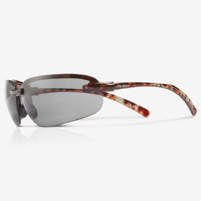 Riley Aspini Polarised side product image