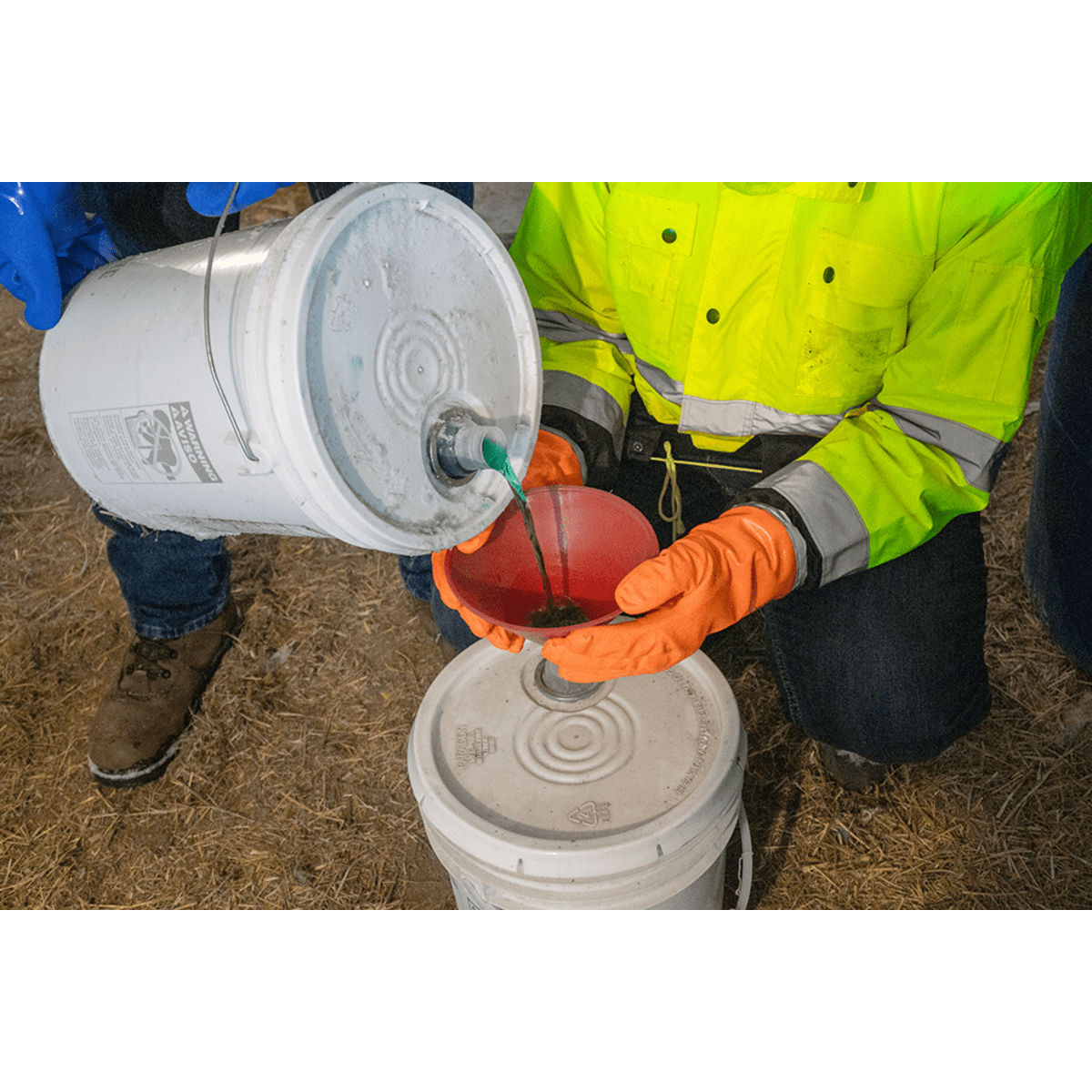 FrogWear® Cold Protection FDA Compliant Extreme Cold Anti-Freeze Nitrile Chemical Handling Gloves - 8450