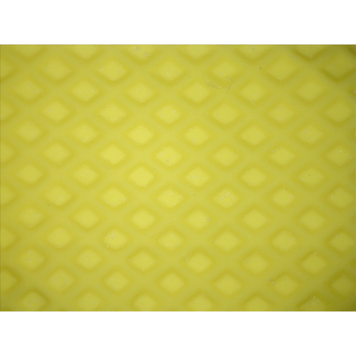 FrogWear® Premium 18-Mil Flock-Lined Yellow Latex Unsupported Gloves with Diamond Pattern Grip - 150F