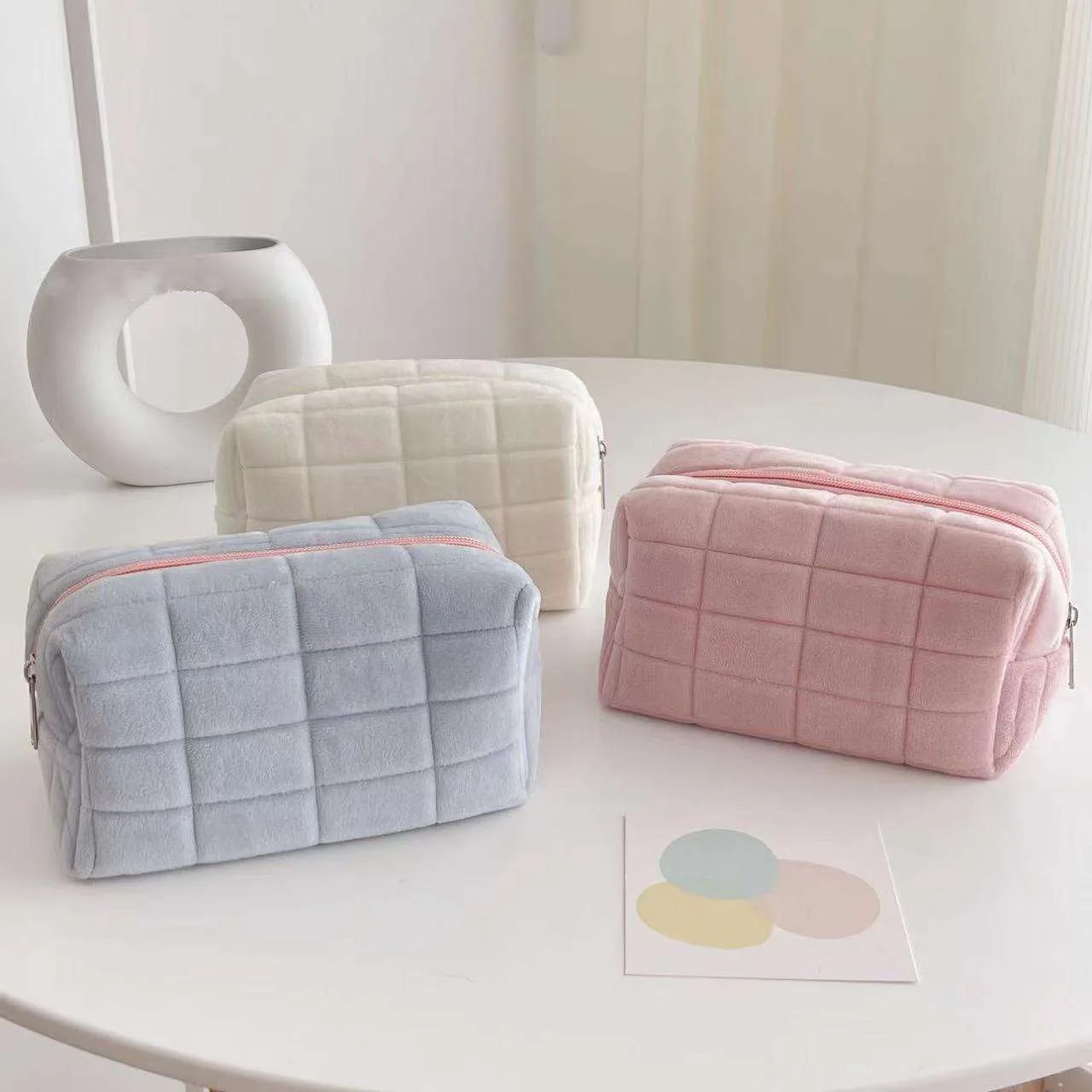 Large Capacity Plush Makeup Bag Cute Cosmetic Bag Solid Color Portable Travel Toiletry Bag Small Skin Care Pouch Fuzzy Zipper Pillow Storage Bag Makeup Organizer-1