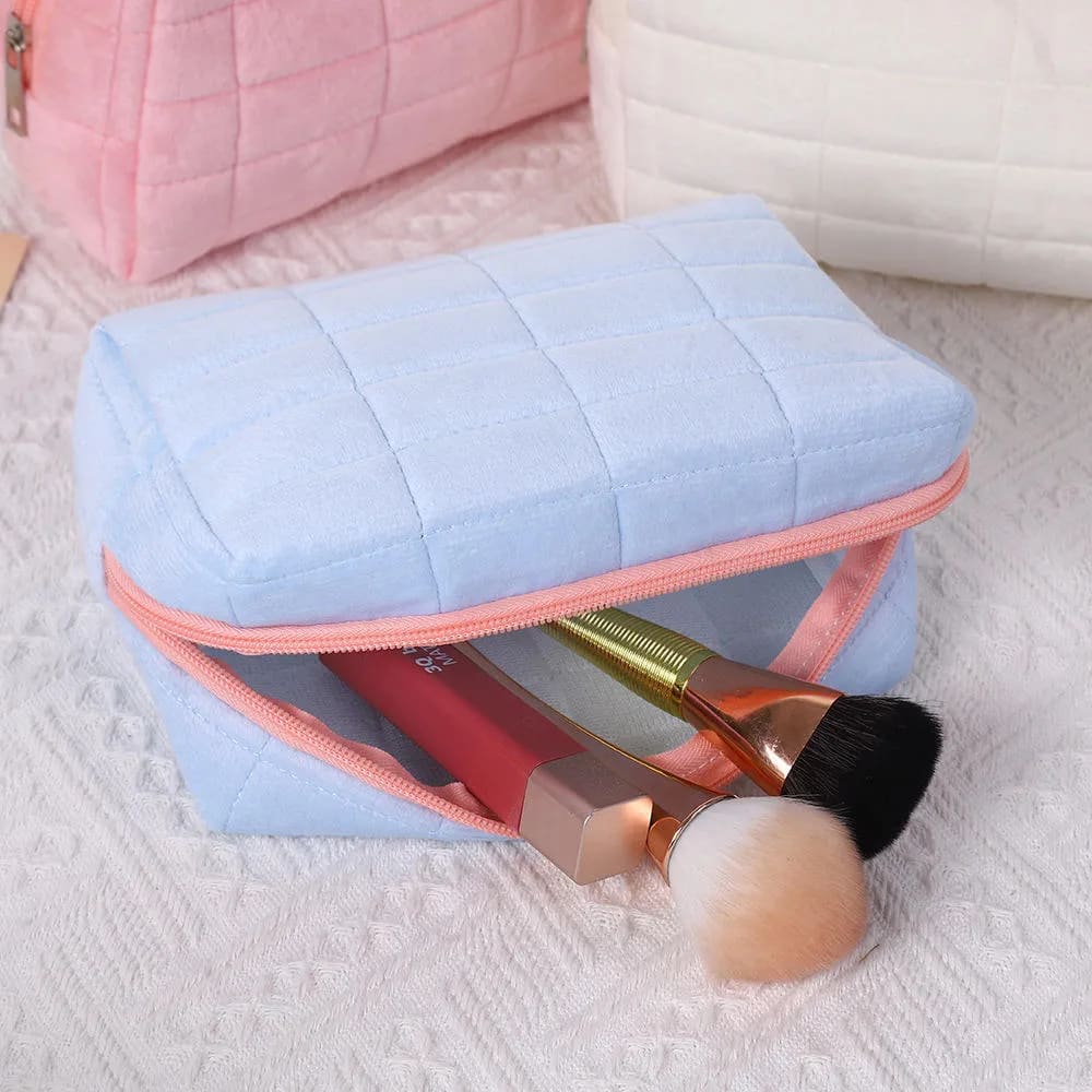 Large Capacity Plush Makeup Bag Cute Cosmetic Bag Solid Color Portable Travel Toiletry Bag Small Skin Care Pouch Fuzzy Zipper Pillow Storage Bag Makeup Organizer-3