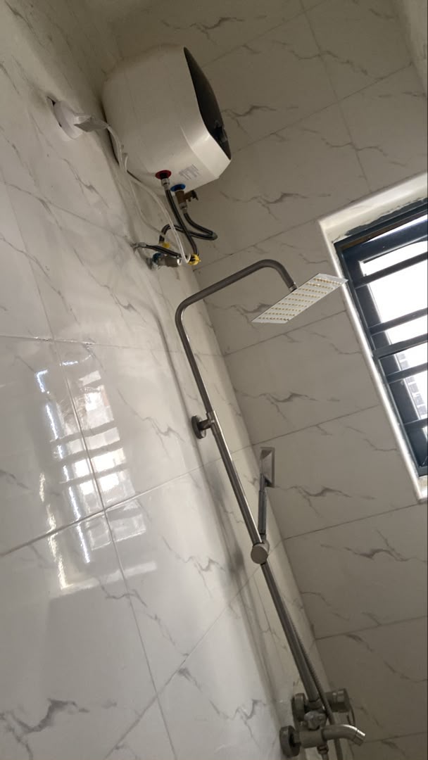 Luxury 2-Bedroom Apartment for Sale in Thomas Estate, Ajah