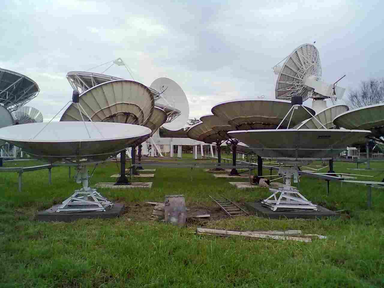 jual 3.5M Soliddish antenna