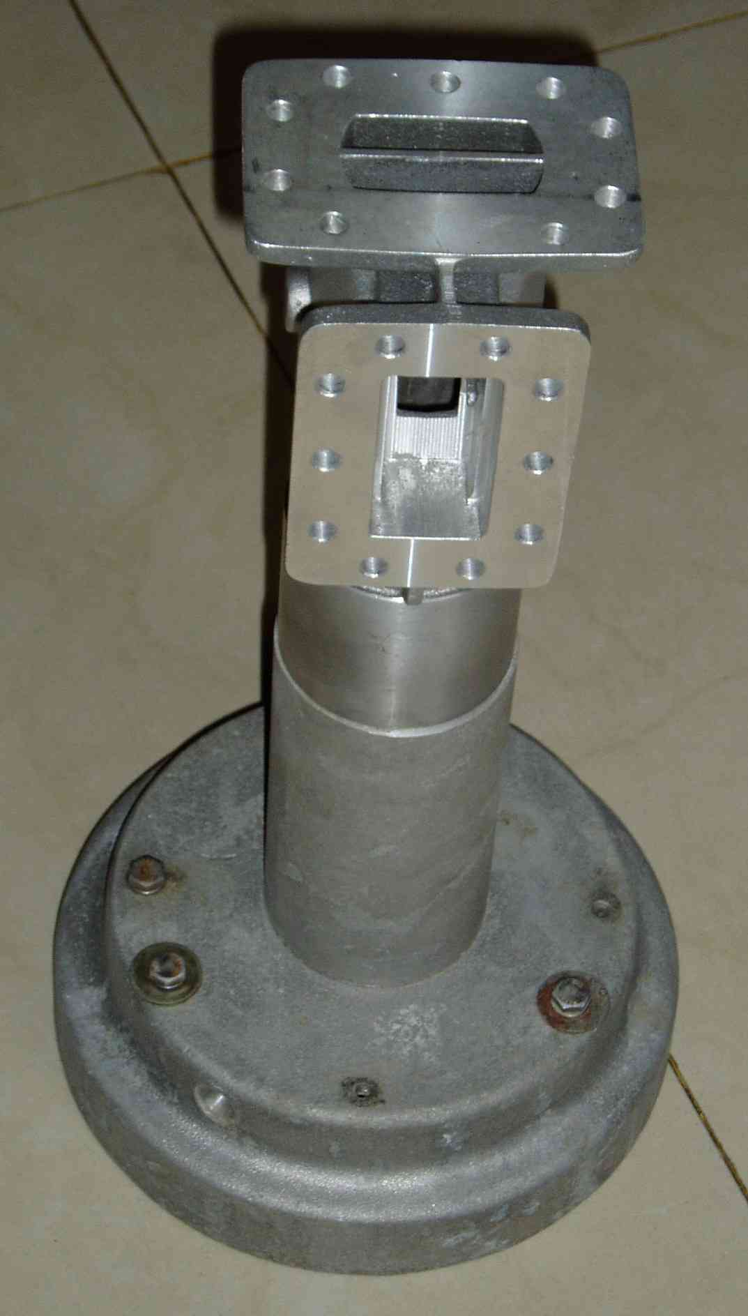 Circular Feedhorn
