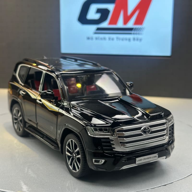 GM - Mô hình xe Toyota Land Cruiser Prado / LC300 tỉ lệ 1:24 - Đúc hợp kim SUV mở full cửa có đèn âm thanh cao cấp