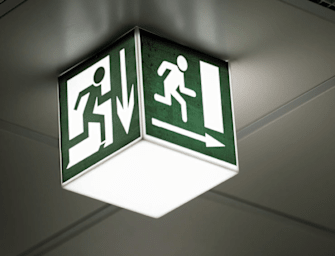 緊急退避および緊急時行動計画 (Egress and Emergency Action Plans Japanese)