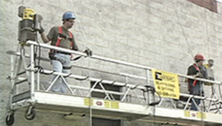 Suspended Scaffolding Safety in Construction Environments - Spanish Language