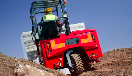 Aangedreven industriële trucks - Overzicht voor operators - Globaal (Powered Industrial Trucks - Operators Overview - Global Dutch)