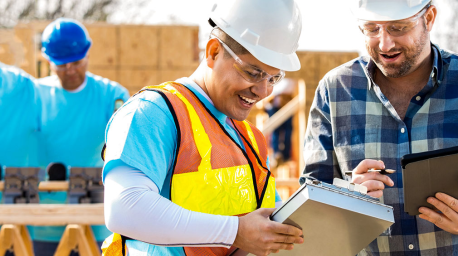 Hazard Communication for Construction: How to Use Safety Data Sheets (US)