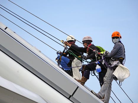 Safety Tip - Fall Protection and Prevention