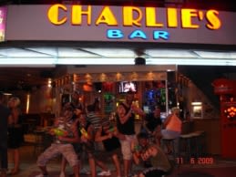 Charlies Bar,