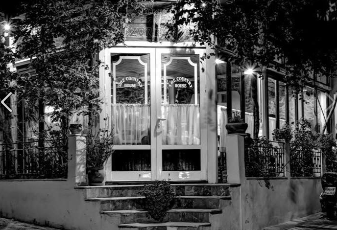 Zorba's Family Taverna & Pizza Take Away, Malia, Crete