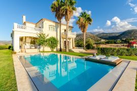 Villa Iris