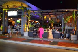 Zoo Bar