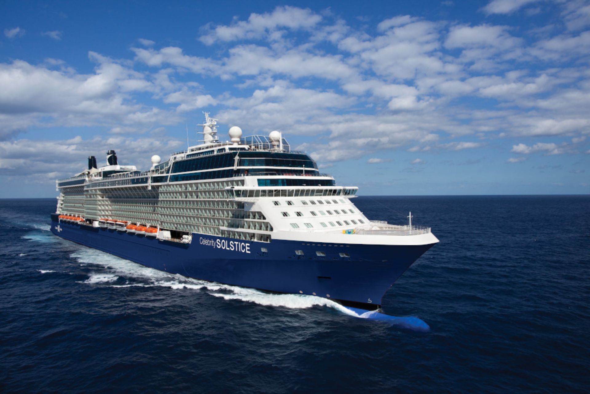 Celebrity Solstice auf See