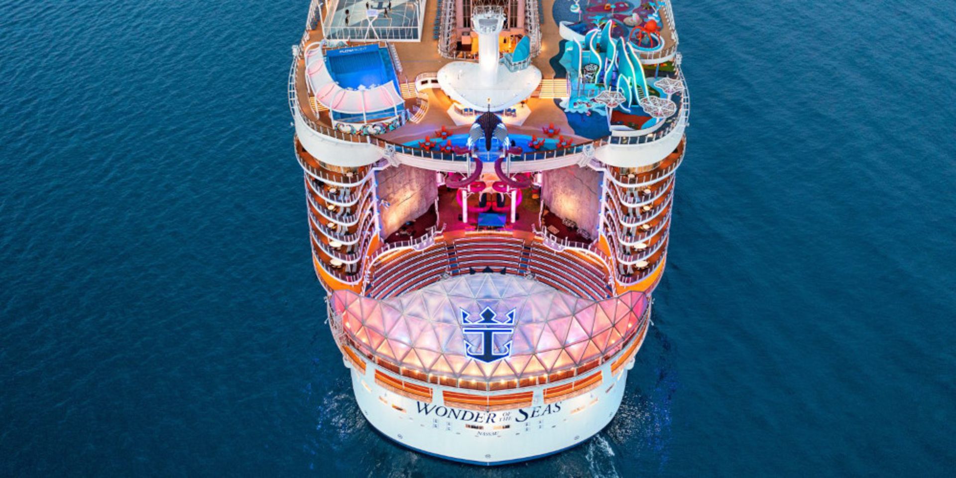Wonder of the Seas aus der Vogelperspektive