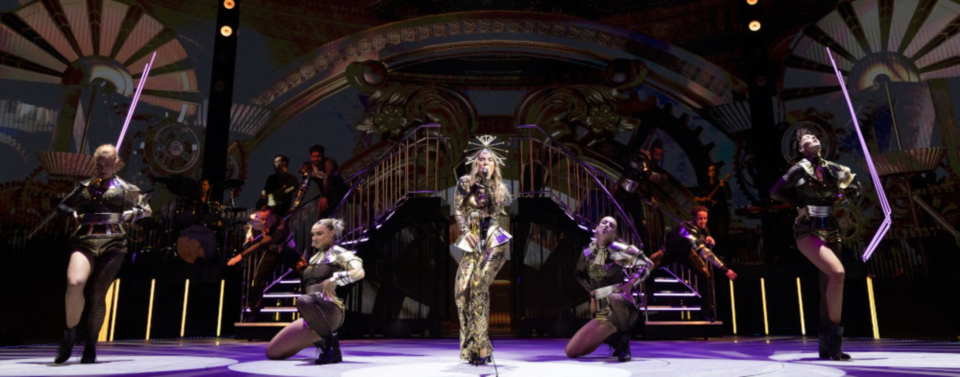 Theaterproduktion, Celebrity Ascent