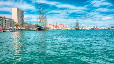 Ab Italien entlang der C&ocirc;te d&rsquo;Azur kreuzen